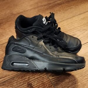 Nike Air Max 90 - Size 1Y - CD6867-001 Model